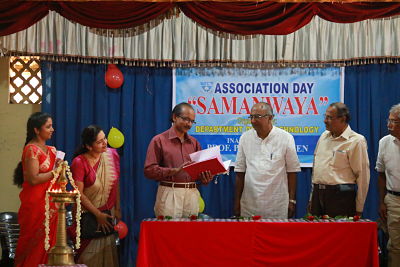 BIOTECHNOLOGY Association Day Celebration “SAMANWAYA was held in VM Hall, UC College on August 26, 2017. The programme was inaugurated Prof. P. Jacob Kurien, Retired Professor Zoology at 11:00 am. During the event Dr. Thomas Mathew (Principal) released book “Cepantia” – A collection of  articles , drawings etc by the students of the department.